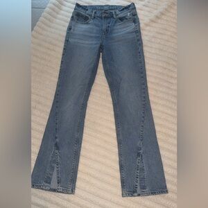 👖 American Eagle Straight Jeans w/ Slit Hem – Size 2 👖